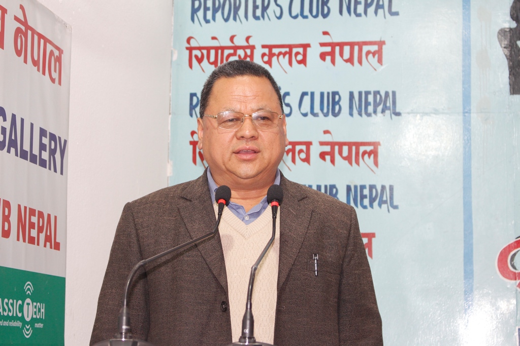 प्रधानमन्त्रीज्यू समयमै दिमाग र आँखा खोल्नुहोस, नत्र चिकित्सक संघ चुप लागेर बस्दैन् : अध्यक्ष डा. श्रेष्ठ
