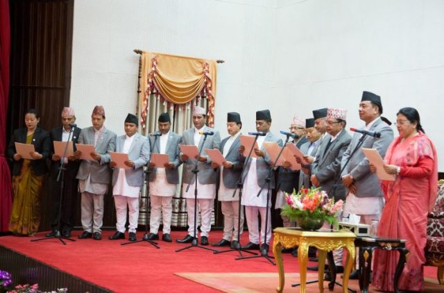 मन्त्रीलाई मनखुसी, डाडु पुन्यू आफ्नै हातमा