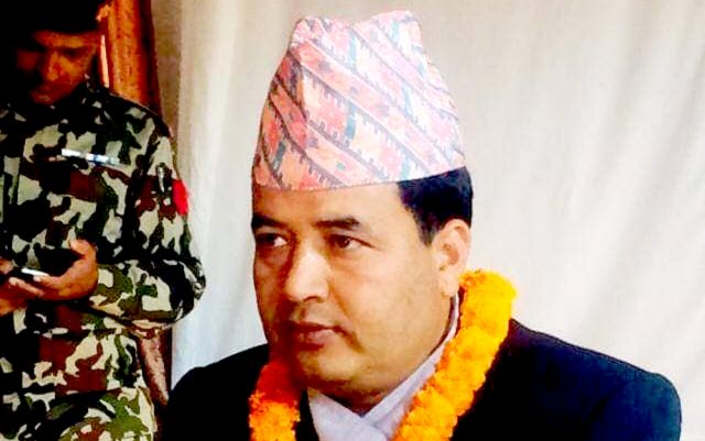 राष्ट्रिय युवा संघको इञ्चार्जमा महेश बस्नेत, दिपशिखा सह-इञ्चार्ज