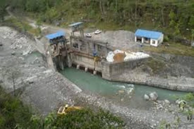 मध्यमोदी जलविद्युत् आयोजनाको काम बन्द