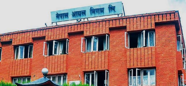 आज राती बाट तेलको मूल्यमा २ रुपयाँ वृद्धि