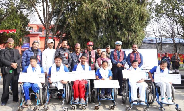 तेस्रो ह्वीलचियर म्याराथनमा पुरुषमा बिक र महिलामा मगर पहिलो