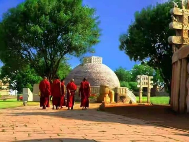 यी हुन् बुद्धको महापरिनिर्वाण पछि निर्माण गरिएका आठ स्तुपहरु