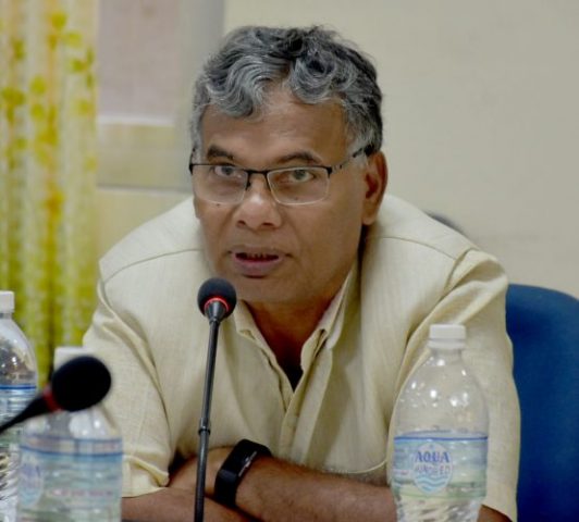 मन्त्री यादवद्वारा नेपालमा लगानी गर्न आग्रह