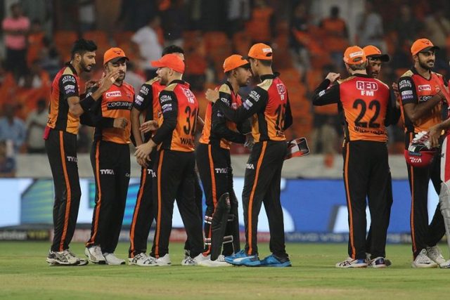 वार्नरको अन्तिम खेलमा हैदरावाद विजयी