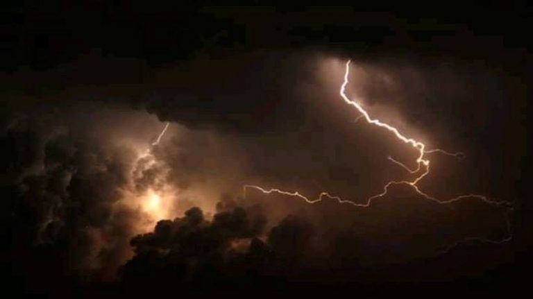 विपद् पूर्वानुमान गर्न सेन्सर जडान