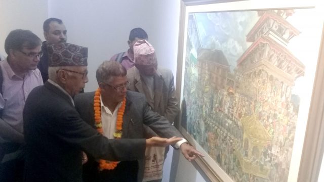इतिहास कोर्ने हातहरु चित्रमा