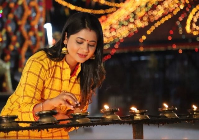 लक्ष्मीपूजाले देशै झिलीमिली