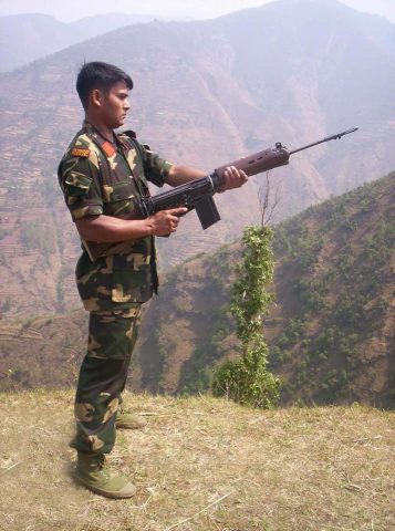 हतियार सहितको फोटो राख्दै महरा पुत्रको आयो यस्तो स्टाटस