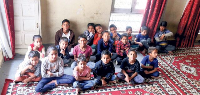 अध्यक्ष शाहीद्वारा अलपत्र बालबालिकाको उद्धार