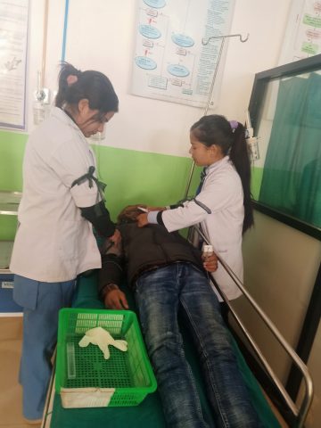कर्णाली स्वास्थ्य विज्ञान प्रतिष्ठानमा आकस्मिक बाहेक सबै सेवा बन्द गरिने