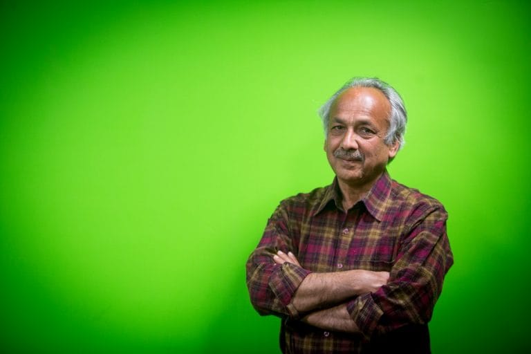 घिमिरेको खुलासा : ओलीलाई भ्रष्टाचारले तान्छ, ज्ञानेन्द्र राजा बन्ने सम्भावना छ