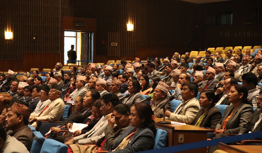 संसदमा कोरोना त्रास, बैठक स्थगित गर्न माग