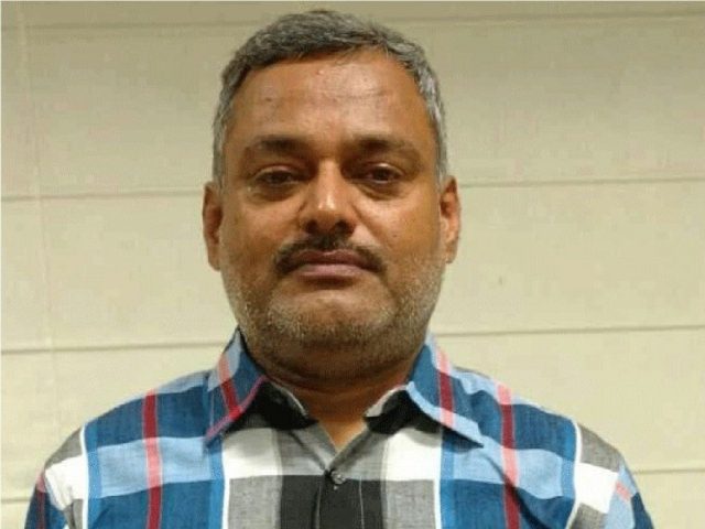 कानपुरमा आठ प्रहरी मारिएपछि नयाँ डिआईजी पठाइए, ६८ प्रहरी निलम्वित