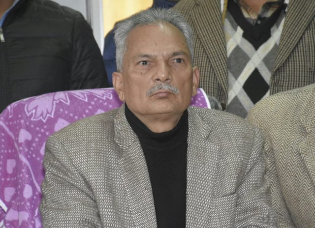 नारायणकाजीप्रति संकेत गर्दै बाबुरामले लेखेः कमानसिंह लामाले आफ्नै नेताबारे लेखेको कुरा निकै गम्भीर