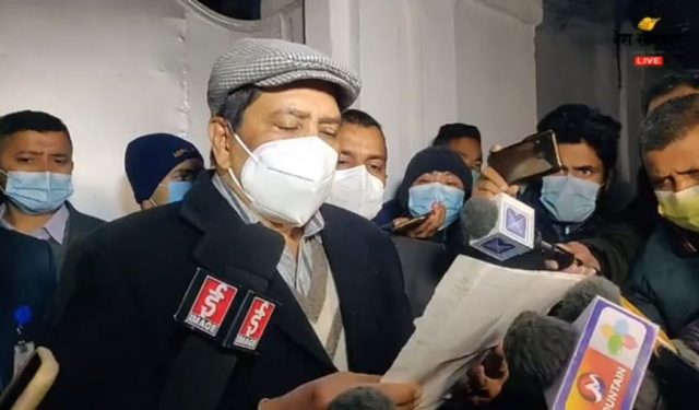 प्रधानमन्त्रीको कदमको नेकपामा भर्त्सना, अनुशासनको कारबाही गर्ने निर्णय