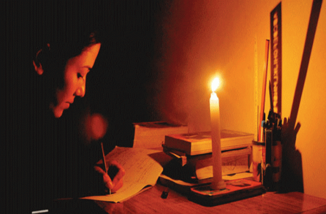 विद्युत् महसुल नबुझाउने ग्राहकको काटियो लाइन
