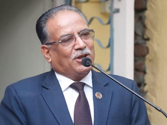 ओलीलाई षड्यन्त्रकारीले दलालका रुपमा तयार गरेको प्रचण्डको आरोप