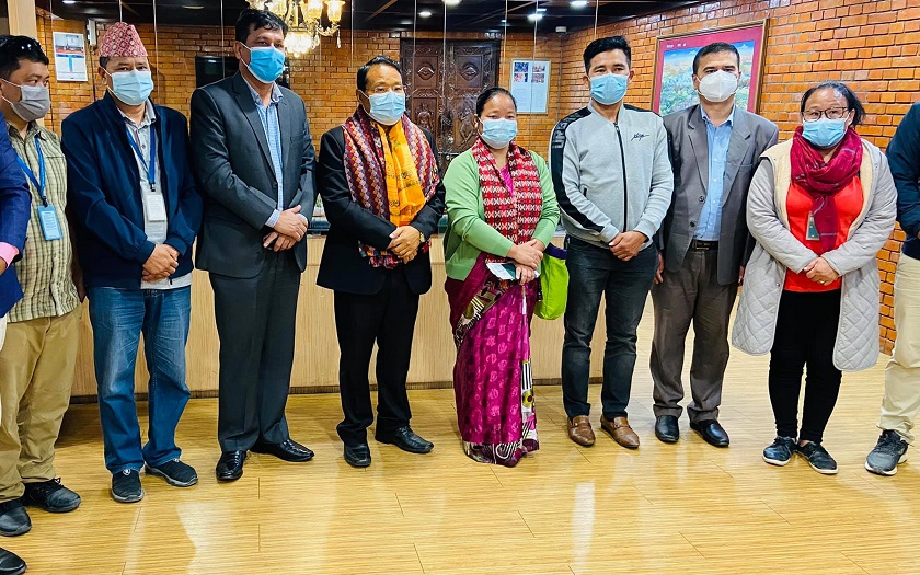 उपचारका लागि वर्षमान पुन बैंकक प्रस्थान