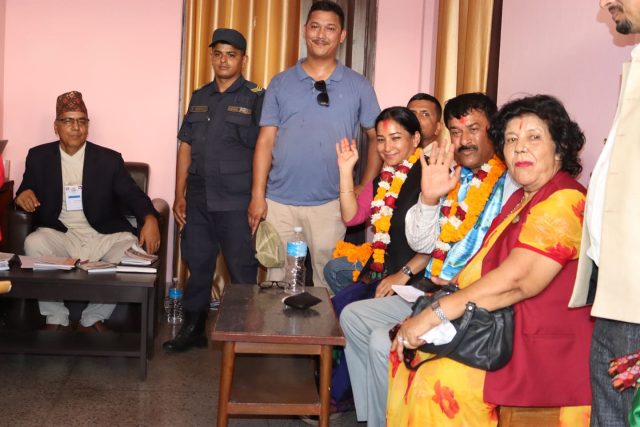 भरतपुरमा रेणु दाहालको उम्मेद्वारी