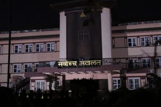 १४ सांसदविरुद्धको मुद्दा: पेसी तोक्ने, पालो नआउने