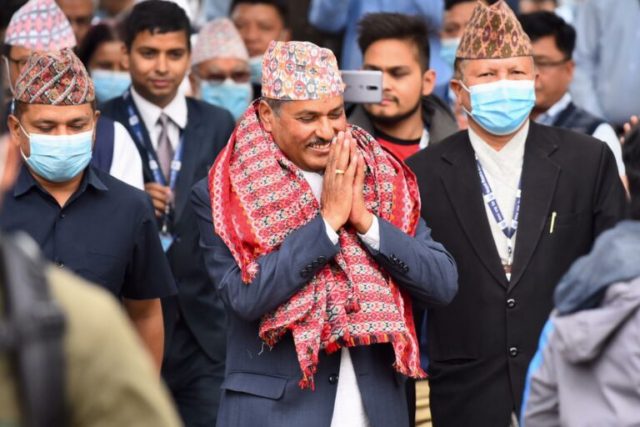 गभर्नर अधिकारीलाई राष्ट्र बैंकमा भव्य स्वागत