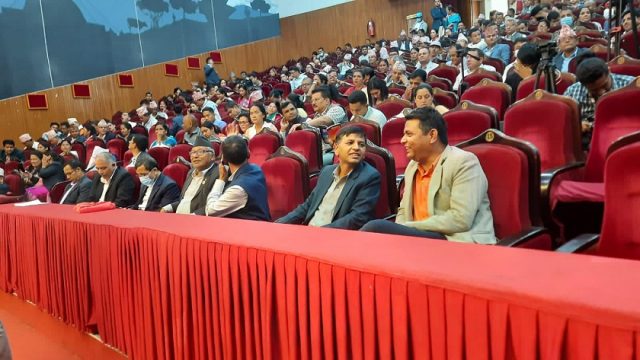 एमाले जनप्रतिनिधिको २ दिने भेला : २० बुँदे काठमाडौं संकल्पपत्र जारी