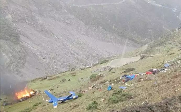 केदारनाथमा हेलिकप्टर दुर्घटना, चालक सहित ७ जनाको मृत्यु