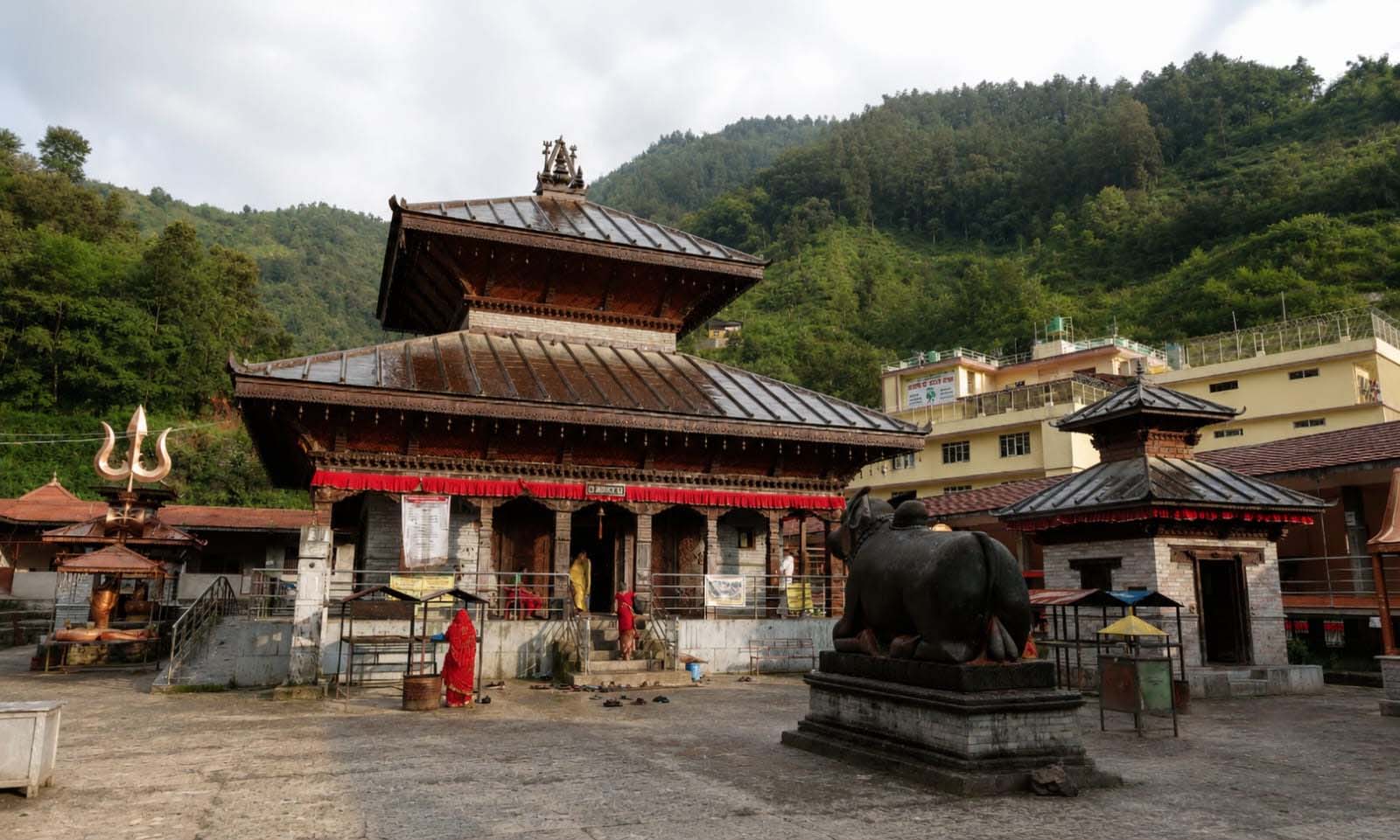 सभ्य र सुरक्षित धार्मिक उत्सव: सिसी क्यामराको निगरानीमा डोलेश्वरको श्रावणी मेला